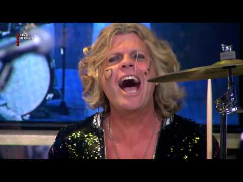 Live bij RTV Utrecht: The Glamrocks - Dyna-Mite (Mud)