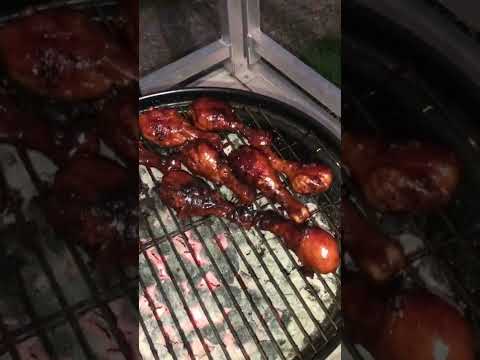 Weber Jumbo Joe 18”Portable Grill (BBQ Chicken Legs)