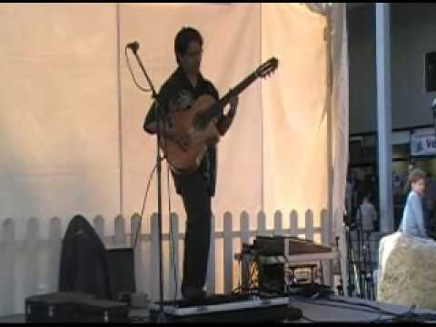 Angelo Pizzaro at NW Folklife