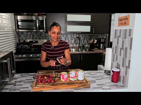 Strawberry Champola/ Anamaris Meléndez