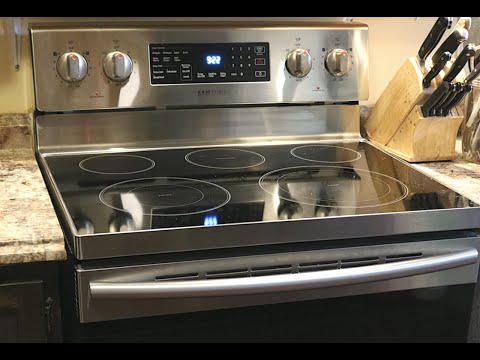 Electric Stove / Convection Oven (Samsung NE59M4320SS)...