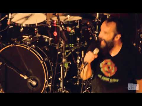 Clutch "Earth Rocker": Rubber Tracks Live