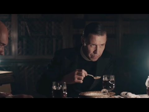 Tommy Rechaza Comer En La Misma Mesa Que El Cura | Peaky Blinders