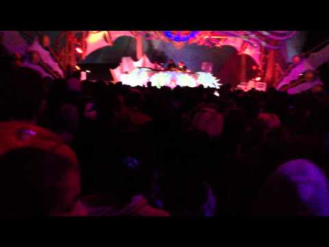 RAWAR @ BOOM FESTIVAL 2012 (playing Massive noise vs Neosapiens)