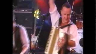 The Whisky Priests 'Car Boot Sale' TV Española 23.06.99 (part 6 of 6)