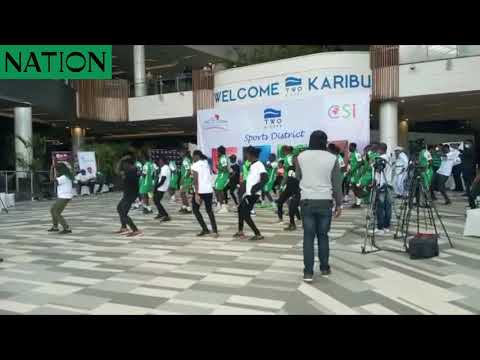 Gor Mahia players, technical bench do the Jerusalema dance challenge during unveiling of a partnership with Two Rivers business enterprises