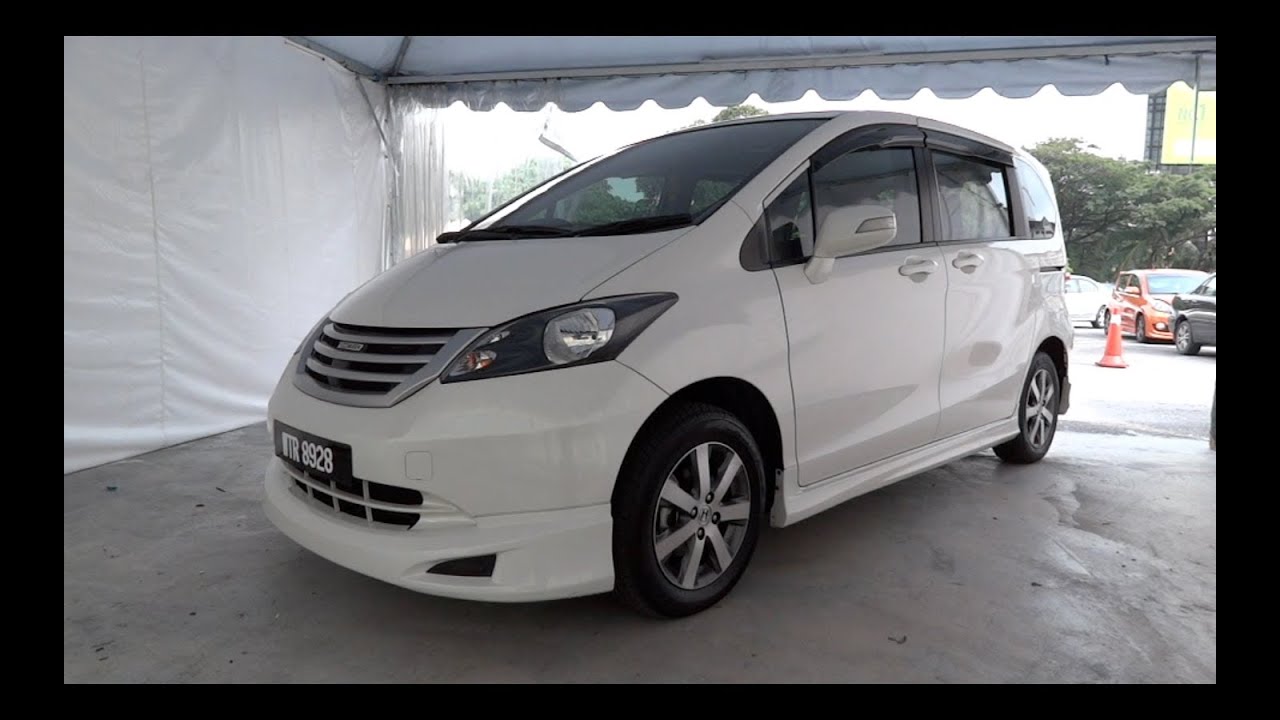 2010 Honda Freed Start-Up and Full Vehicle Tour