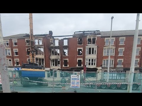 New Hacketts Hotel Demolition | Live April 2023