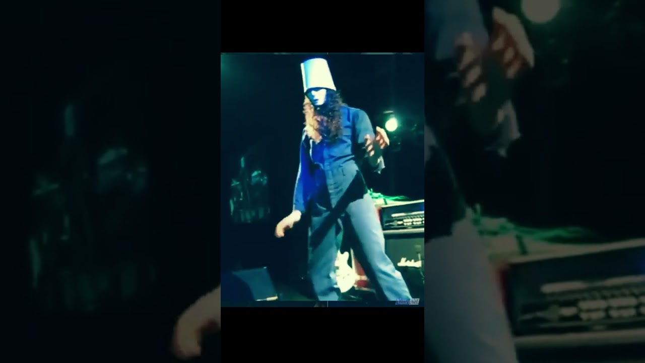Buckethead JIVING 💥 #guitar #music #buckethead #shorts #unmasked #gunsnroses #jive #fail #dance #omg
