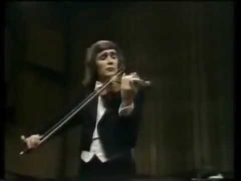 Boris Belkin plays Tchaikovsky. 2nd Mov, and Leonardo Bernstein 1976🎵🎼🎻