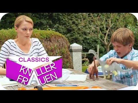 Nervensäge [subtitled] | Knallerfrauen mit Martina Hill