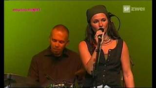 Sophie Zelmani - Breeze (10 - Live at Blue Balls 2006)