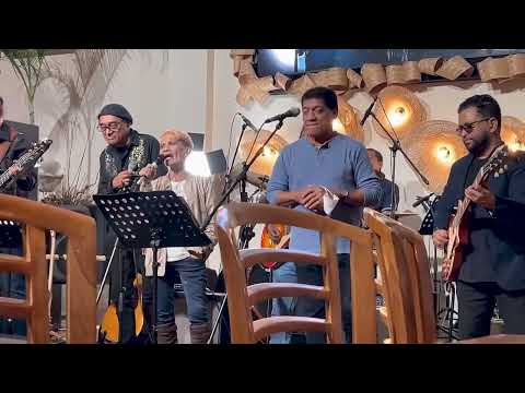 Sio Mama medley To Love Somebody (Bee Gees) cover by YM Band ft Mergie Segers, Jantje S & Jopie S.