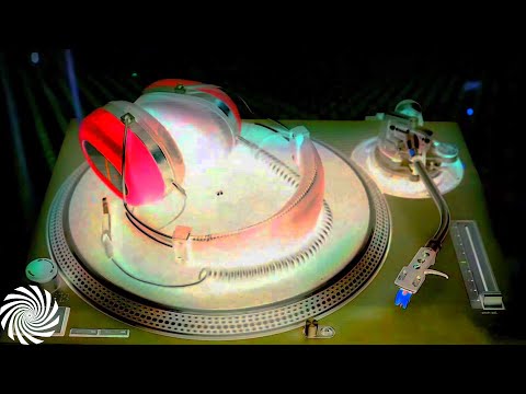 Abomination vs WInter Demon - Musical Mayhem [Psychedelic Visuals]