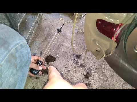 Como cambiar el liquido de frenos , sin ayuda y con una herramienta casera.