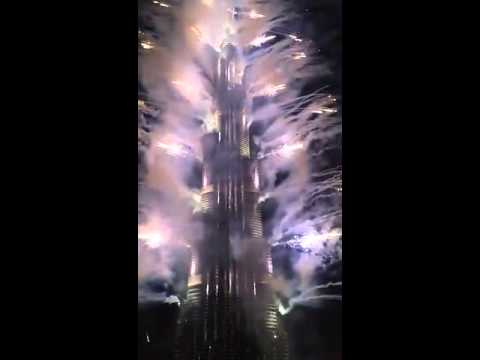 the beautiful firework at burj khalifa,in dubai