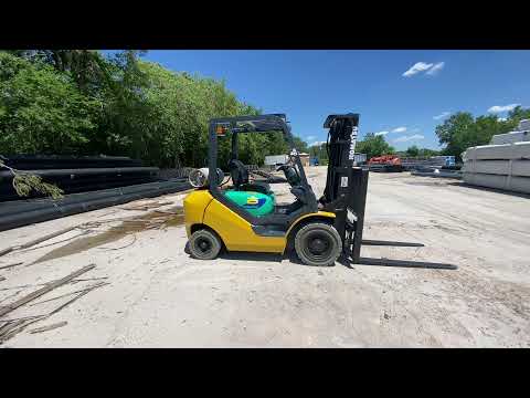 2012 KOMATSU FG25T-16 5000LB PNEUMATIC FORKLIFT