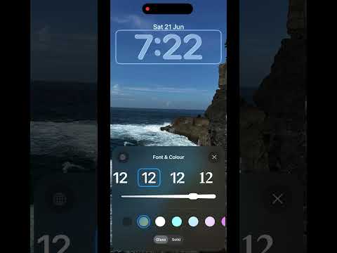 Ios26 dynamic clock resize feature. #apple #ios #ios18 #ios26 #iphone #technology #ios #android
