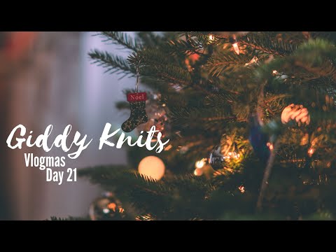 Giddy Knits - Vlogmas Day 21 - Blankets Galore!