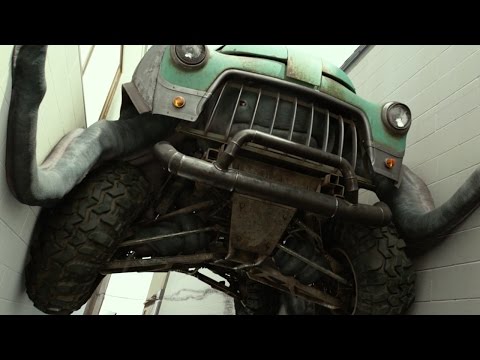 Monster Trucks (Clip 'Hiding from the Cops')