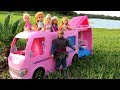 CAMPER ! Elsa & Anna toddlers go Camping with Barbie - Built-In pool play - Picnic CAMPER ! Elsa & Anna toddlers go Camping with Barbie - Built-In pool play - Picnic