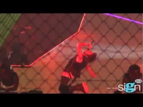 [SIGN] 110904 SMT IN TOKYO Amigo JONGHYUN