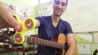 ΕΣΠΑΣΑ ΤΟ SPINNER ΠΑΙΔΙΟΥ | Παίξε το Boulevard of Broken Dreams των Green Day στην Κιθάρα !