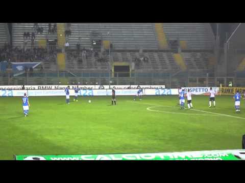 Brescia-Gubbio 5-10-2011 - Punizione per il Brescia e parata