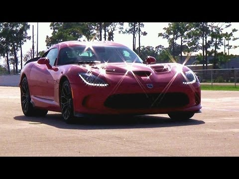 DODGE VIPER SRT ENGINE SOUND RACE AMERICAN SUPERCAR BEAST