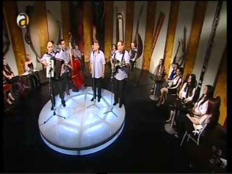 Akustiko Bend- Koga si bevme mali, Sto mi e milo em drago