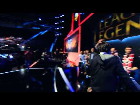 The winning celebration by Beşiktaş team Captain Thaldrin