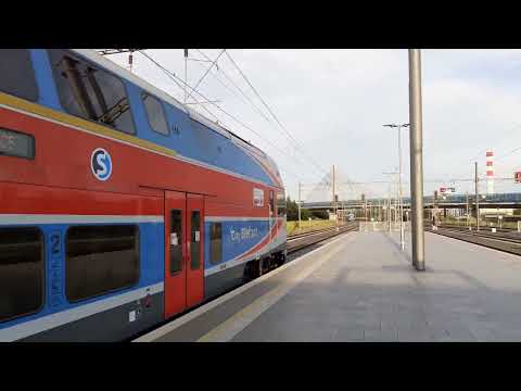 Nádherný pozdrav od ČD City Elefanta 471 037-2 [15.8.2022]