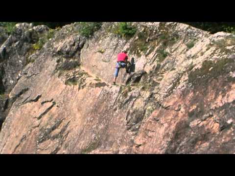 Une balade dans les Gorges de Ceyrat en Été.mpg