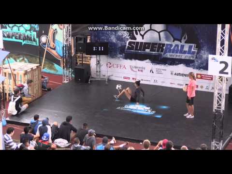 SuperBall 2015 Female battles - Lucia vs Jasmijn