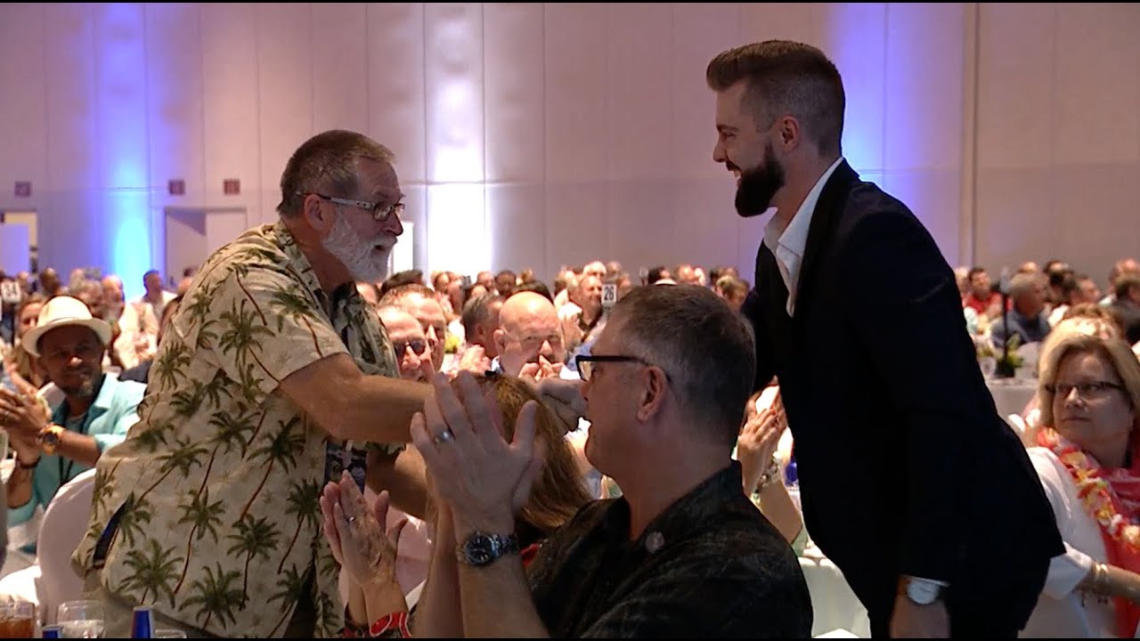 Promotional video thumbnail 2 for Rob Anderson - More Than Magic