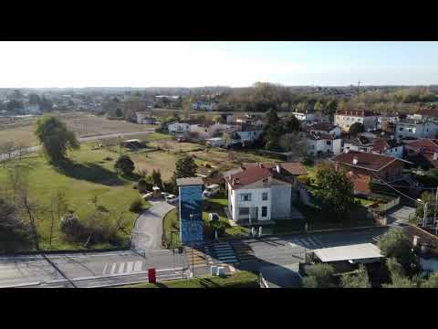 Il murale di Turriaco ripreso dal drone