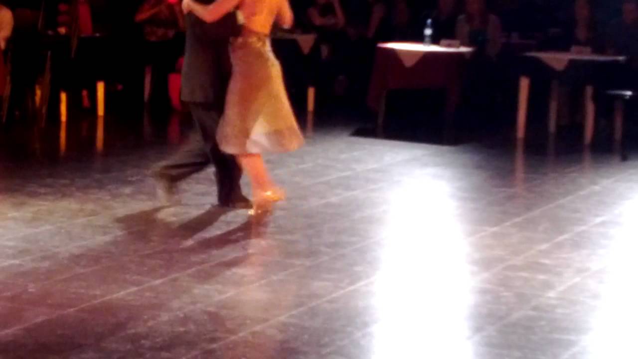 Daniela Galizia & Ariel Manzanares, "Corazón" (Di Sarli)