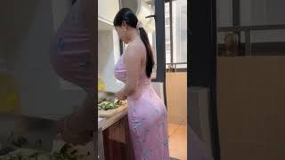 Download lagu My Japanese stepmom coking 🤯 mp3