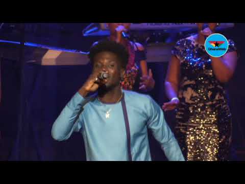 Kuami Eugene performs 'Obiaato' at MTN Music Festival