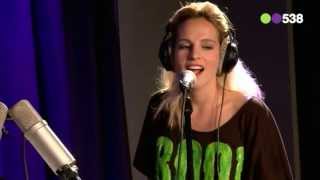 Krystl - Royals (live bij Evers Staat Op)