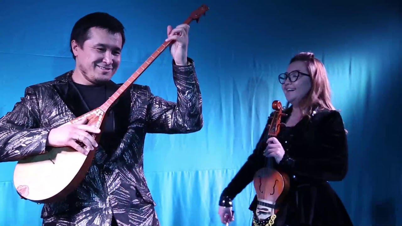 Выступление дуэта "ДиАр"
