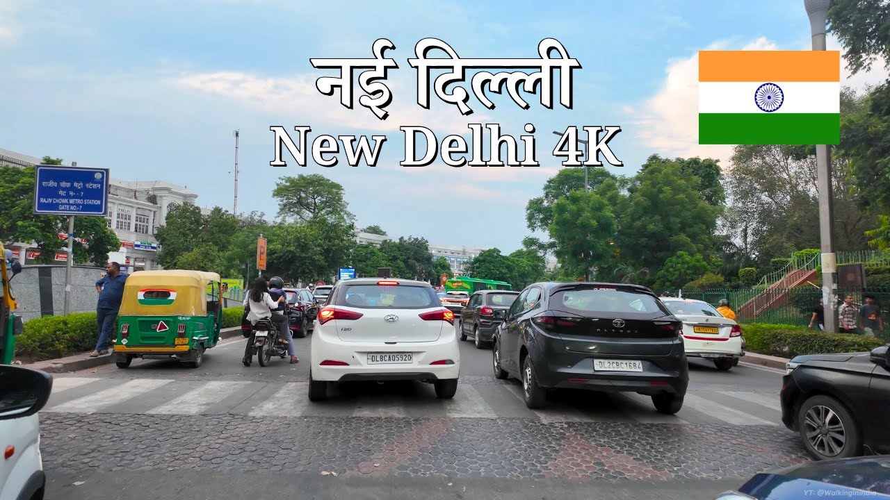 Immersive street-level walking tour through India (Daily Life 18), India, showcasing authentic urban landscapes, local architecture, and the vibrant atmosphere of the city's neighborhoods