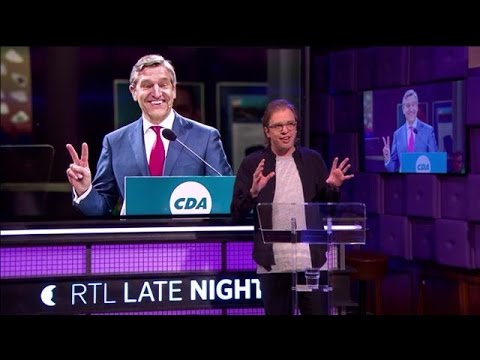 Jan Jaap neemt het CDA onder de loep - RTL LATE NIGHT