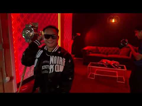 The Adventures of Star2 - Spoil U Photo Shoot with Chinatown Runner and Ler Mu Dex