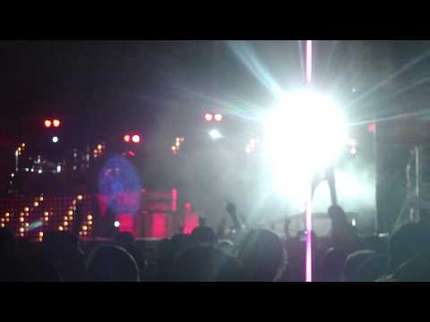Shinedown - The Sound Of Madness (Live at the 2012 Carolina Rebellion) HD