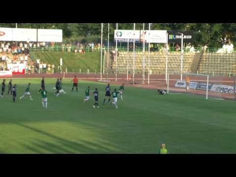 Rzut karny w meczu Olimpia Grudziądz - Pogoń Szczecin