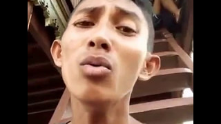 Download lagu Lagu Bergek - Kau Kembali Versi Kembaran Bergek mp3