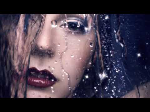 Hannah Diamond - Pictures of You