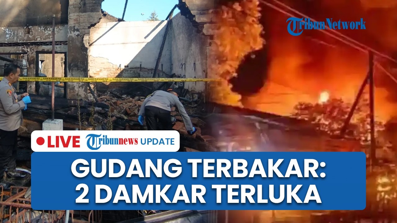 LIVE: Detik-detik Kebakaran Hebat Gudang Bengkel Alat Berat di Ponorogo, 2 Petugas Damkar Terluka