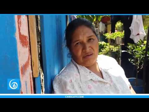 Vecinos de la colonia Hank González del municipio de La Paz piden servicio de luz y agua